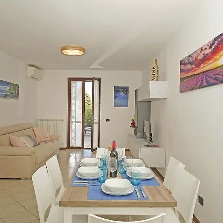 Apartment Casa Chiaretto Piscina E Relax Nel Cuore Di Moniga Moniga del Garda