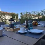 Casa Chiaretto Piscina E Relax Nel Cuore Di Moniga モニーガ・デル・ガルダ