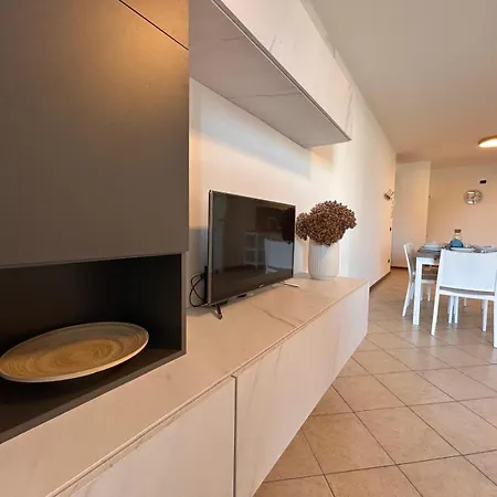 Casa Chiaretto Piscina E Relax Nel Cuore Di Moniga Daire Moniga del Garda