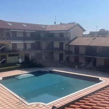 Daire Casa Chiaretto Piscina E Relax Nel Cuore Di Moniga Moniga del Garda